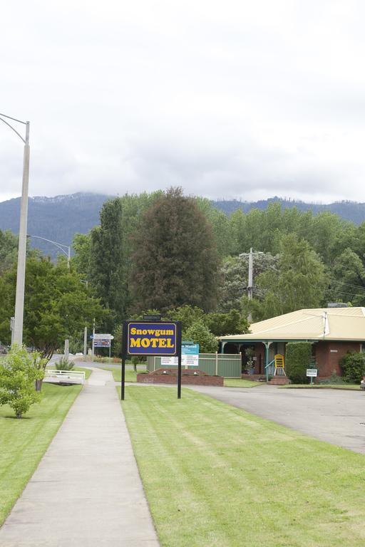 Snowgum Motel Mount Beauty Extérieur photo